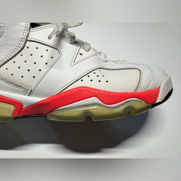 Air Jordan 6 retro white infrared sneakers, 6Y - Picture 13 of 14